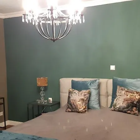 Tina's Apartment *